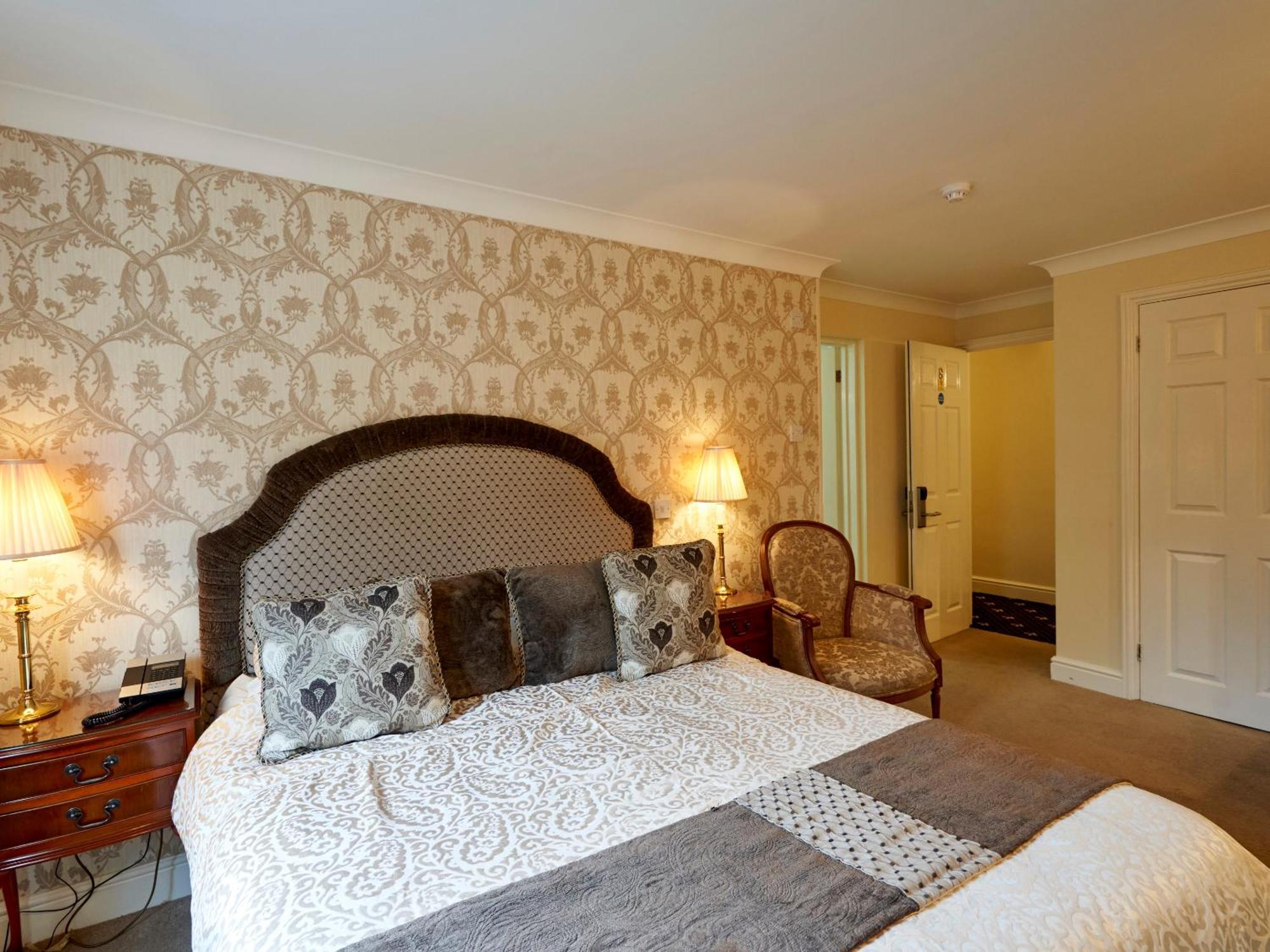 Hempstead House Hotel & Restaurant Sittingbourne Δωμάτιο φωτογραφία
